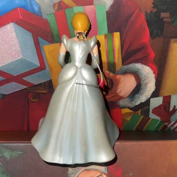 Walt Disney Cinderella Christmas Ornament - Picture 4 of 5
